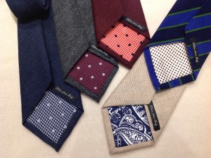 DX　ウールタイ　裏地