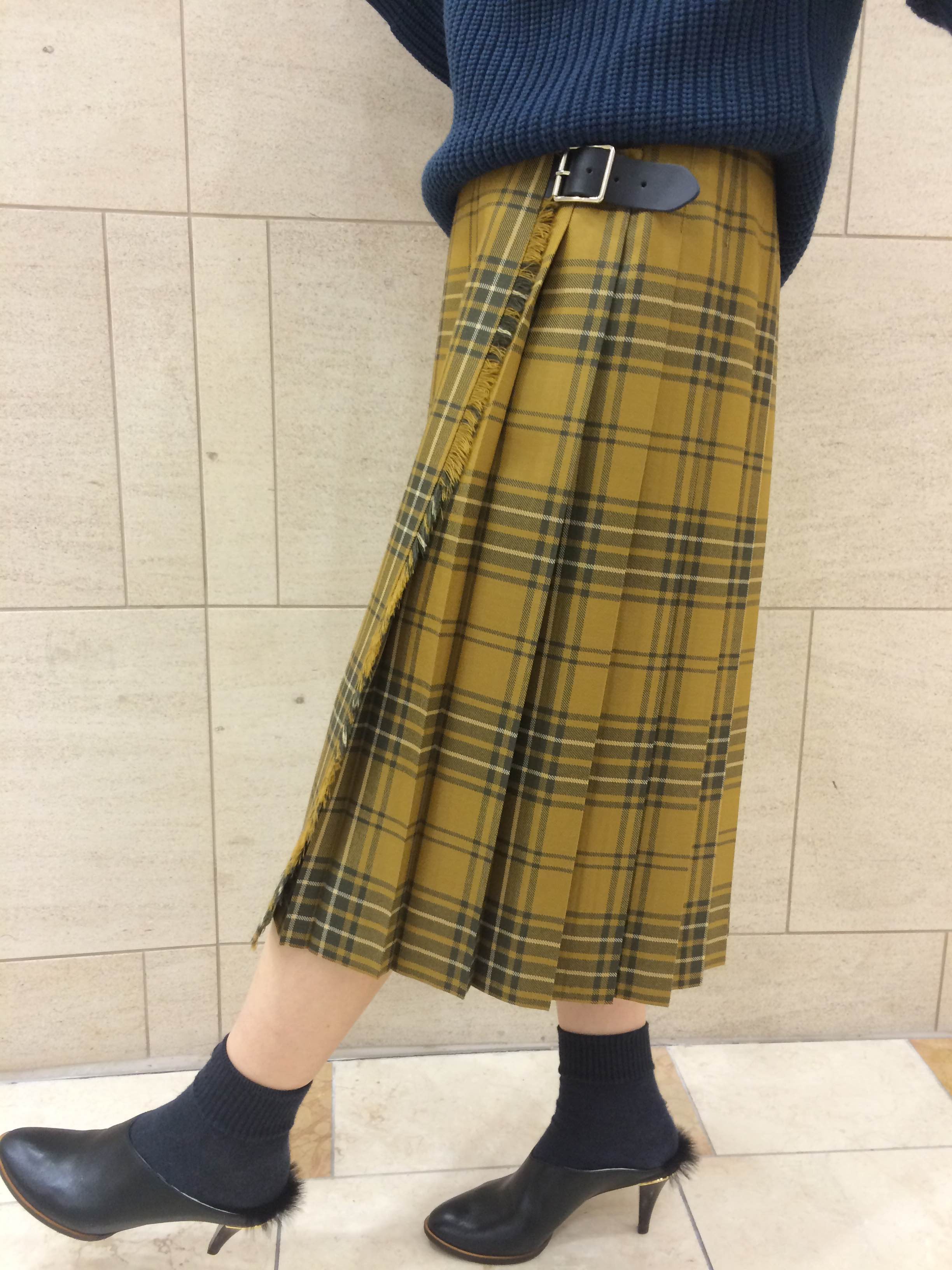【すー】O'NEILOFDUBLIN SHIPS 別注　スカート O'NEIL OF DUBLIN: コンビ キルト スカート 23AW (83cm)｜ SHIPS