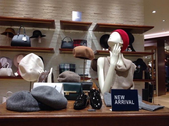 レディース打ち出し