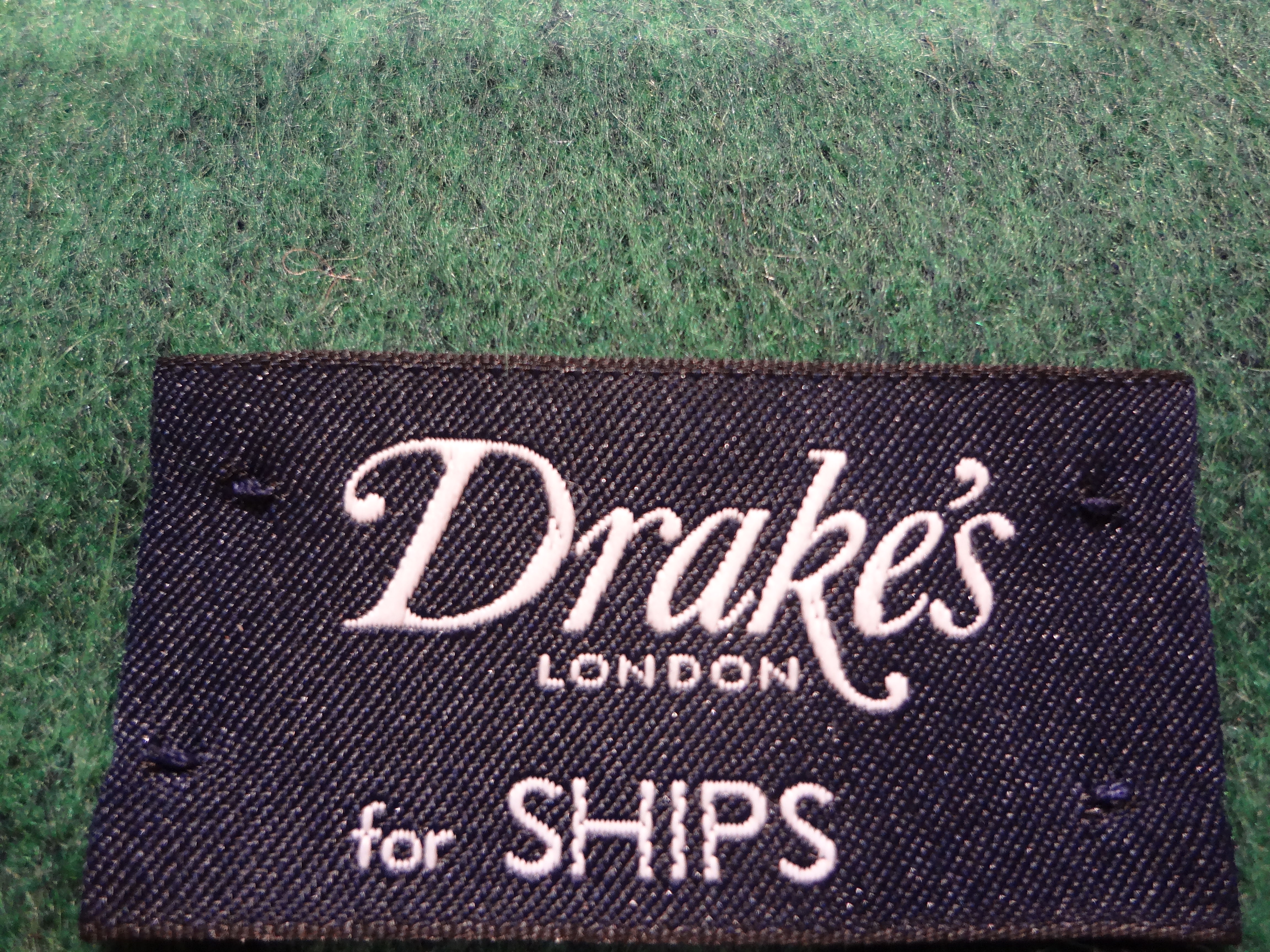 【美品】DRAKE'S　定番のリバーシブルマフラー（薄緑）SHIPS別注　旧ロゴ DRAKES】リバーシブルマフラー | SHIPS(シップス) | SHIPS 横浜