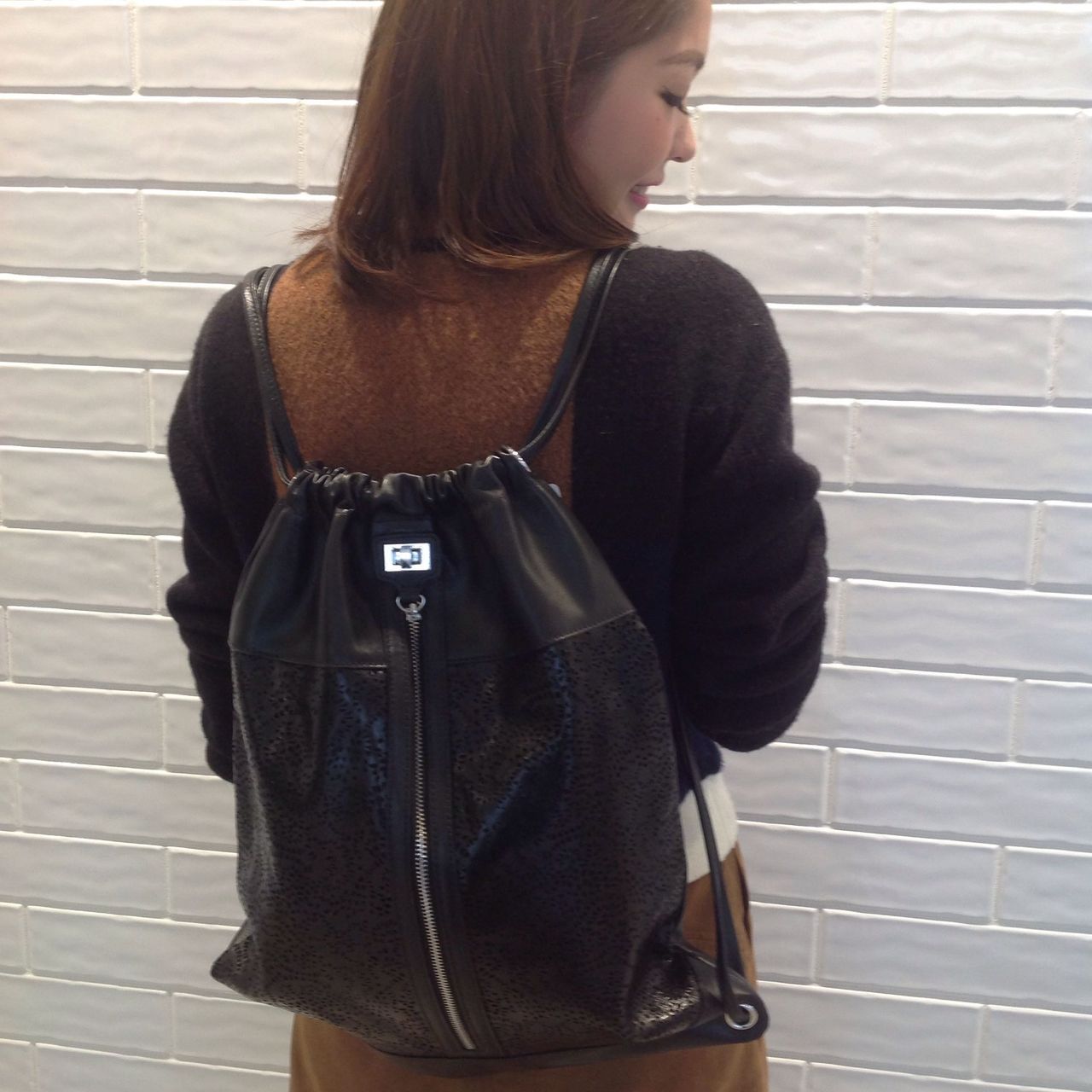 レザーカットリュック☆大人可愛いリュッ...