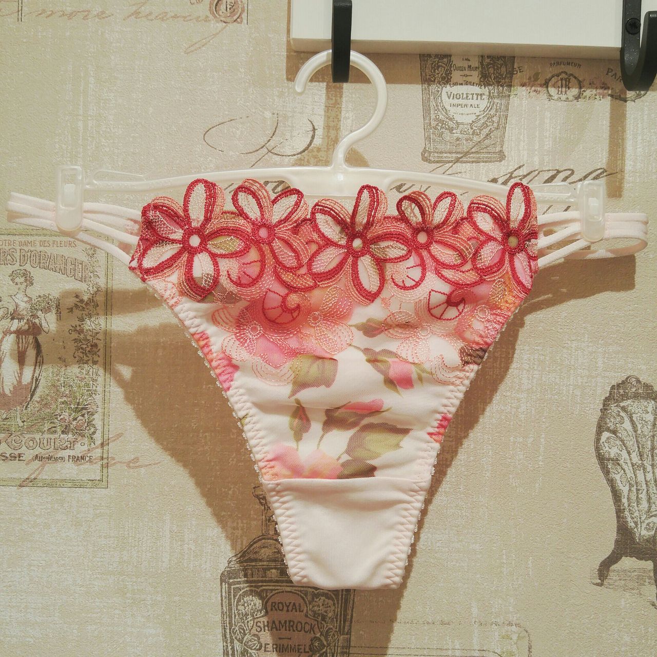 逆光透け下着 ナチュラル可愛いポアモア新作♡ | アンテ バイ アンテシュクレ ルミネエスト新宿店 | 下着 の専門店アンテシュクレ(intesucre)公式ショップブログ