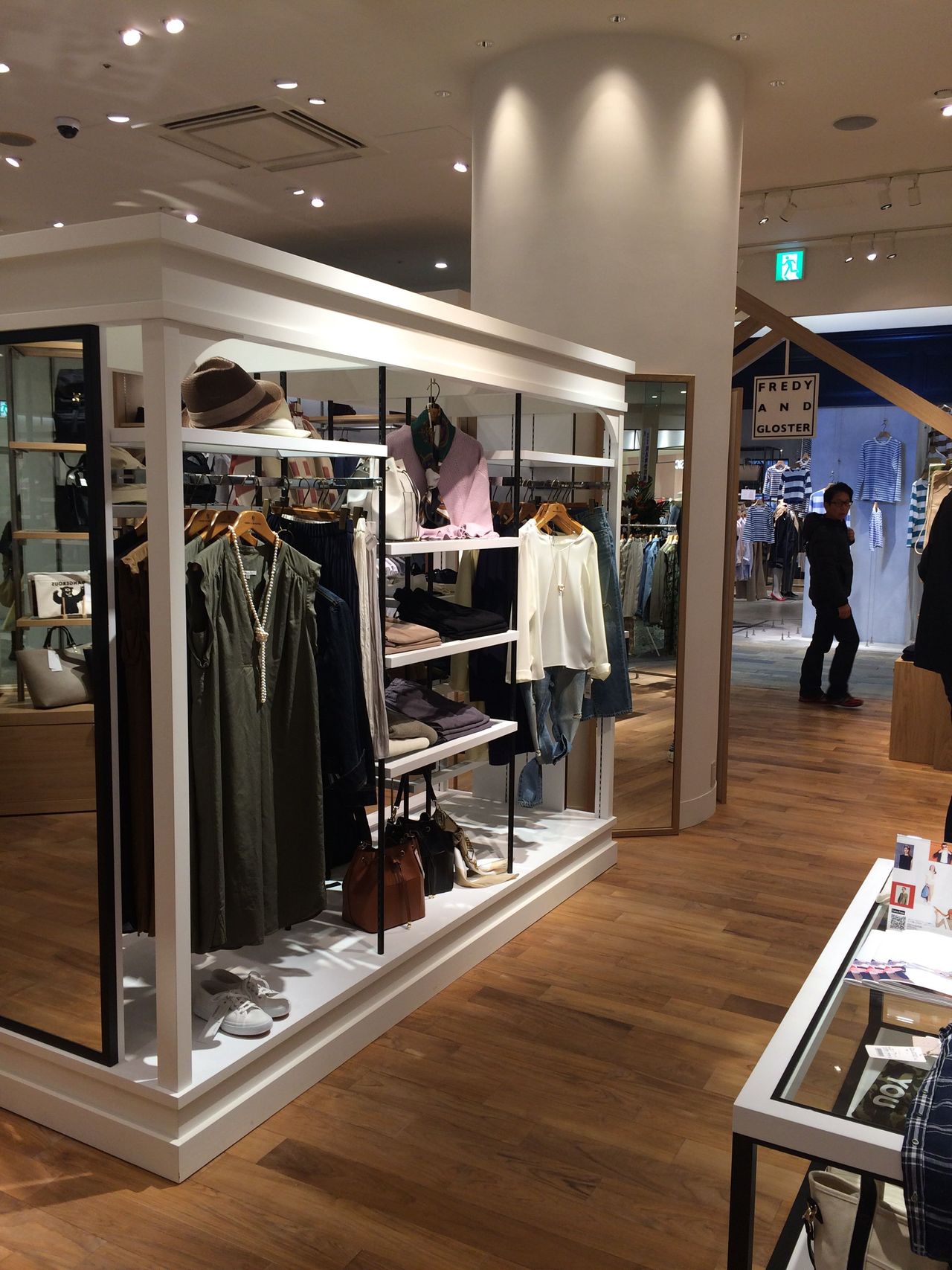 FREDY & GLOSTERモザイクモール港北店 | FREDY & GLOSTER [フレディ