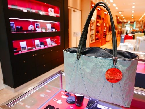 美品　廃盤モデル　ポスタルコ　トートバッグ 伝書鳩のマークが素敵なポスタルコさん | 岡山拠点のトミヤ