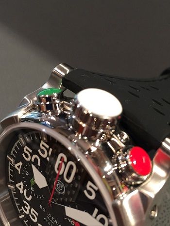 イタリアからの腕時計CT SCUDERIA | 岡山拠点のトミヤコーポレーション